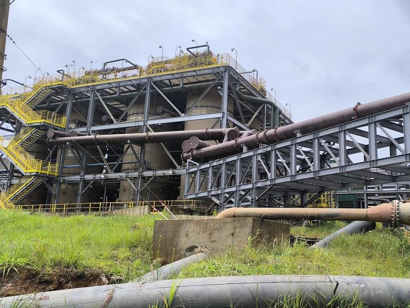Plataformas e estruturas metálicas — registro técnico